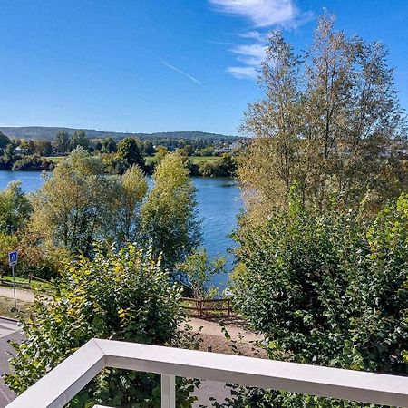Awesome Apartment In Triel-Sur-Seine With Kitchen Kültér fotó